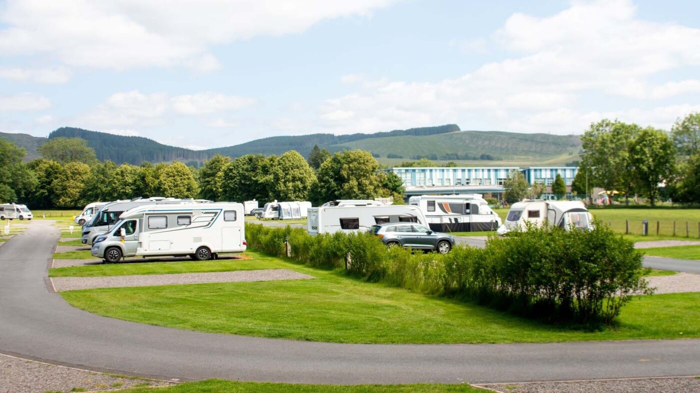 aire pour camping-car &agrave; moffat dans les collines &eacute;cossaises